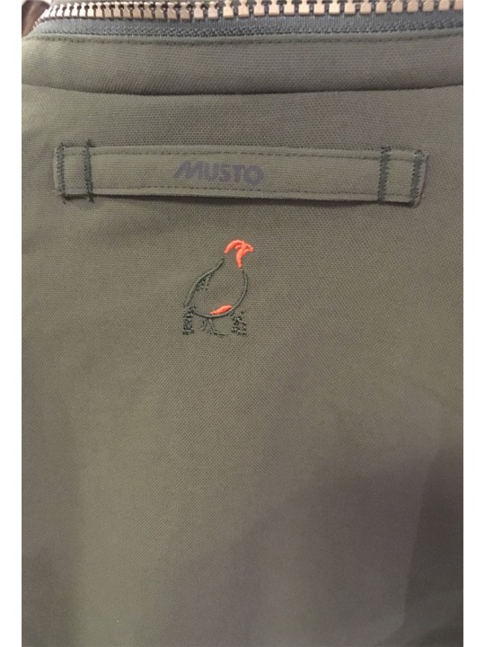 haut du dos de la veste Musto haut du dos de la veste Musto